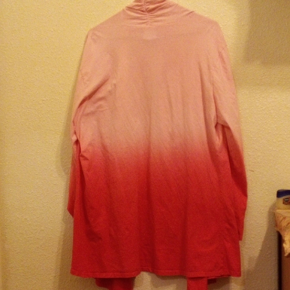 DG2 by Diane Gilman Ombre Pink Cardigan - Picture 3 of 5